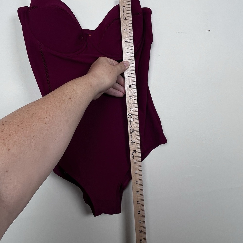 Tory Burch Women's Maroon Wine Underwire Swimsuit/ Adjustable Straps Small EXC - Picture 6 of 16
